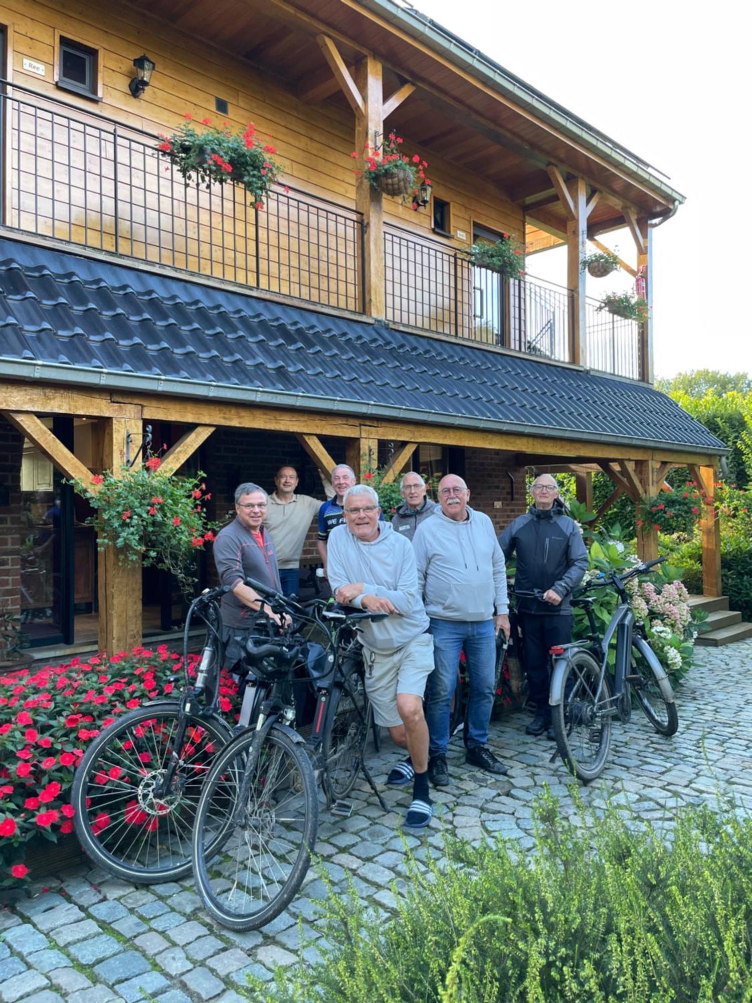 Hallerbos B&B In Bluebell Forest Halle  Zewnętrze zdjęcie